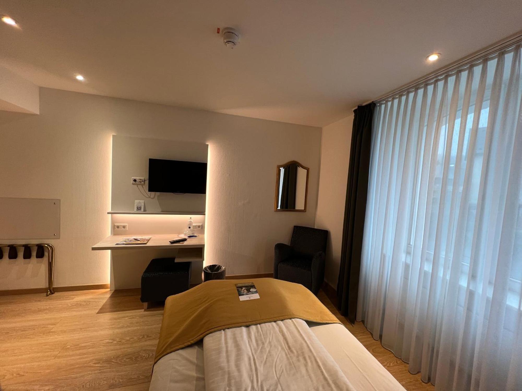 Hotel Am Muehlenteich Schwelm Luaran gambar